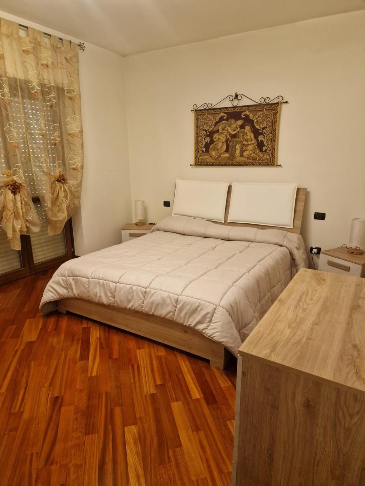 La Loggia Di Grazia Apartment โลโกโรตอนโด ภายนอก รูปภาพ