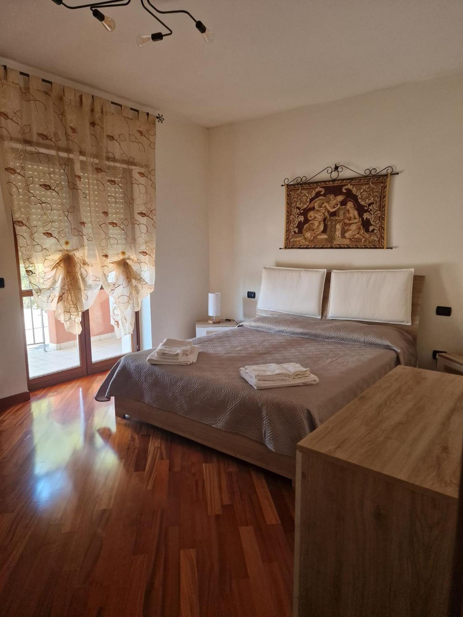 La Loggia Di Grazia Apartment โลโกโรตอนโด ภายนอก รูปภาพ